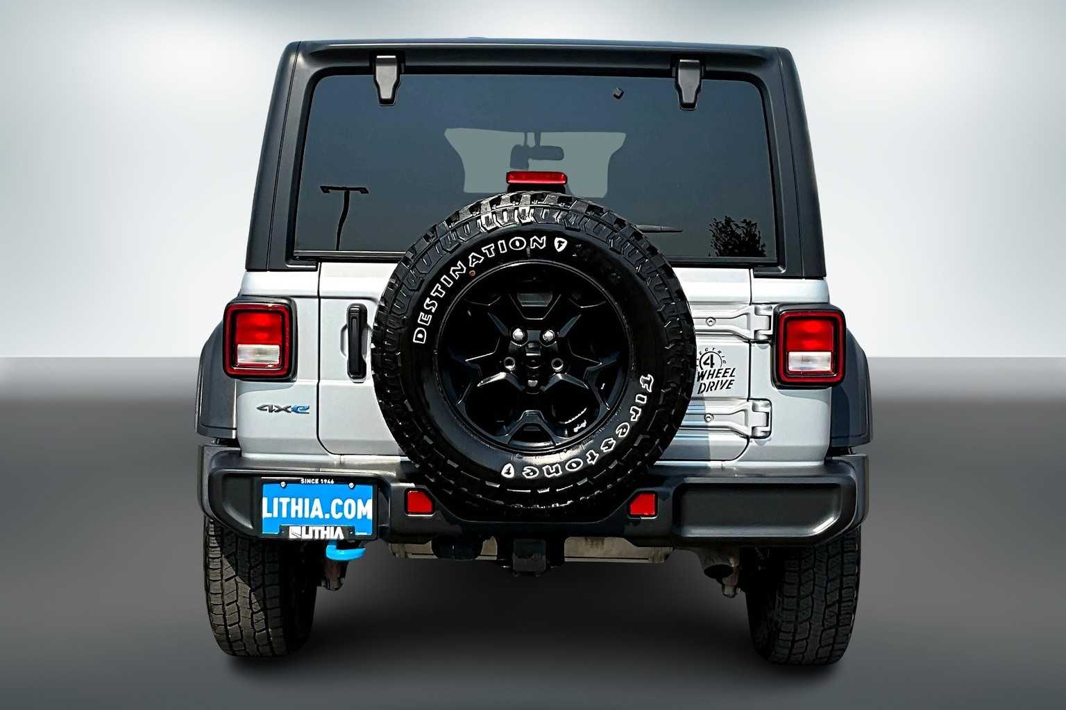 Thumbnail: 2023 Jeep Wrangler - 5