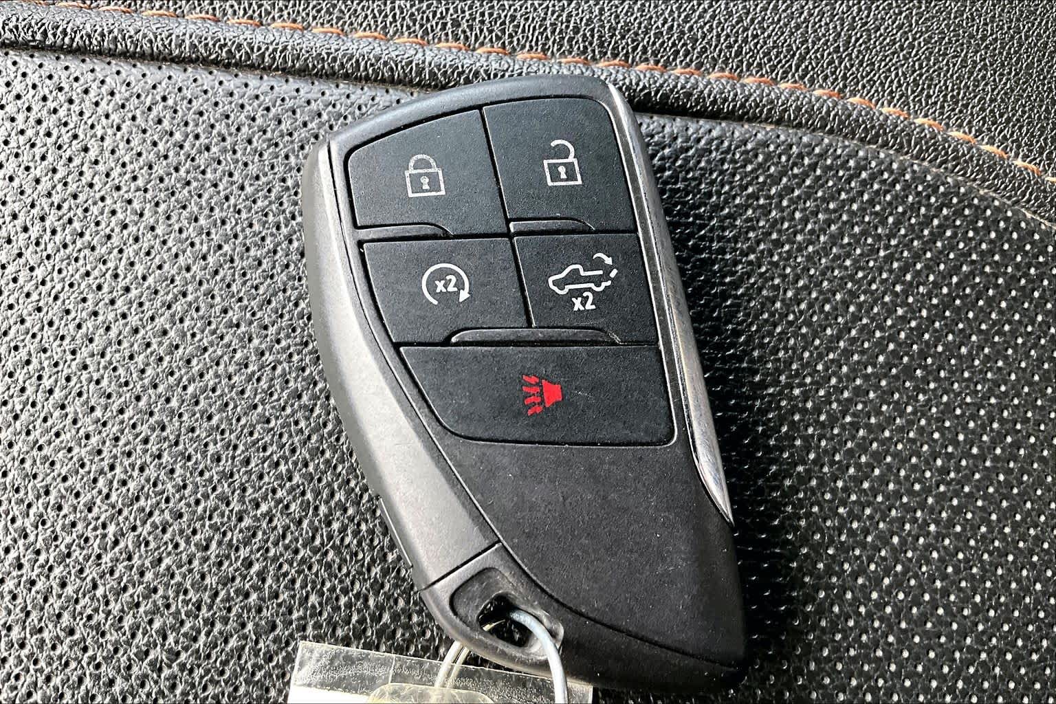 Thumbnail: 2024 GMC Sierra 2500 - 18