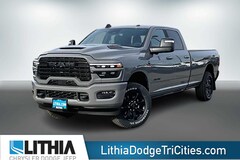 2026 Ram 3500 LARAMIE CREW CAB 4X4 8' BOX Pickup Kennewick, WA
