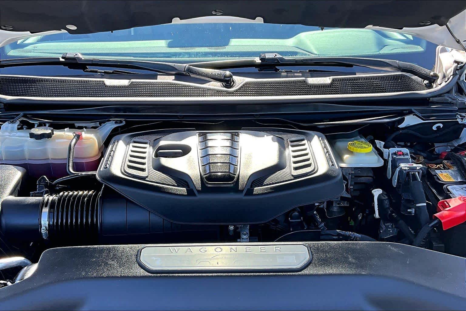 Thumbnail: 2024 Jeep Wagoneer - 9