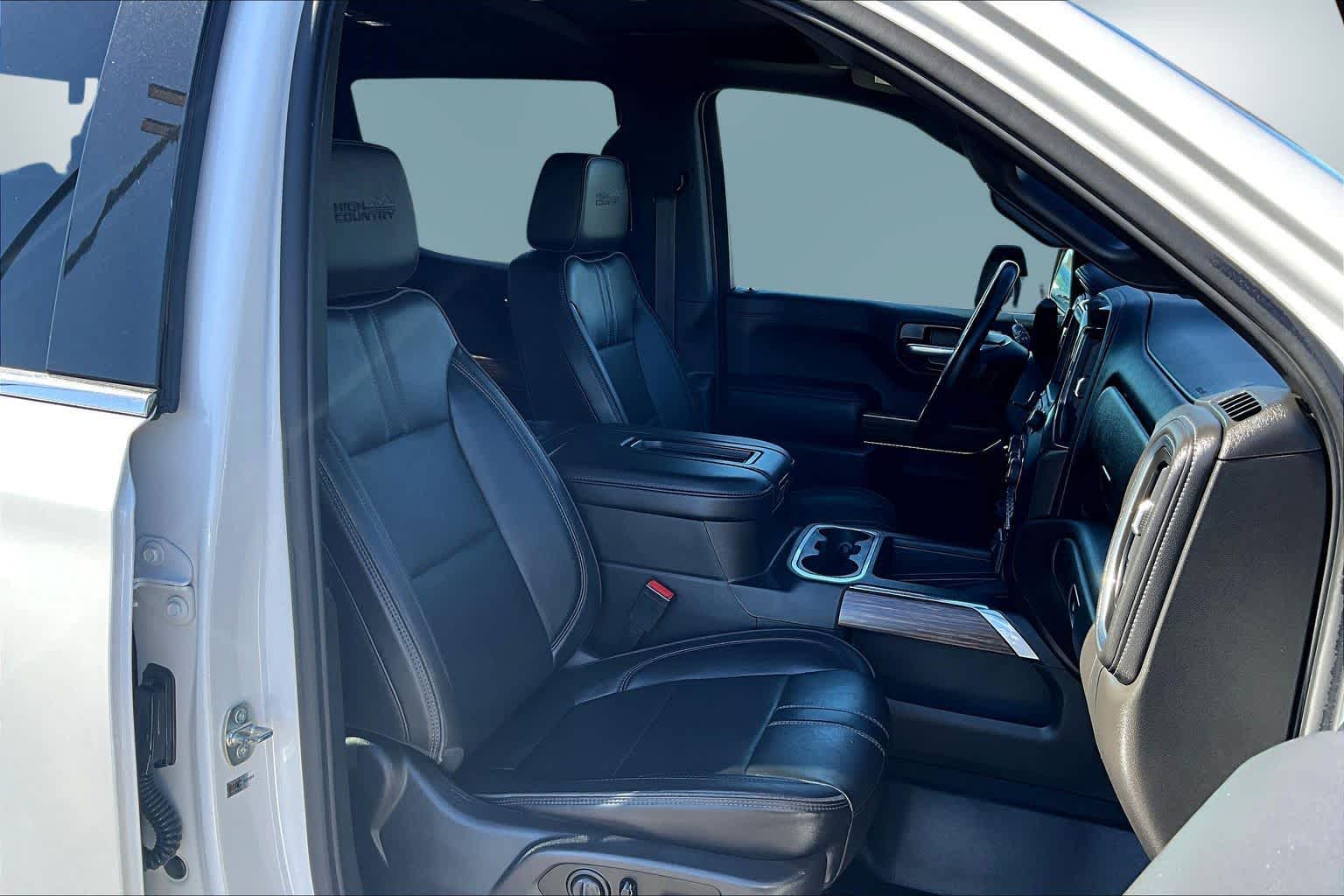 Thumbnail: 2021 Chevrolet Silverado 1500 - 12