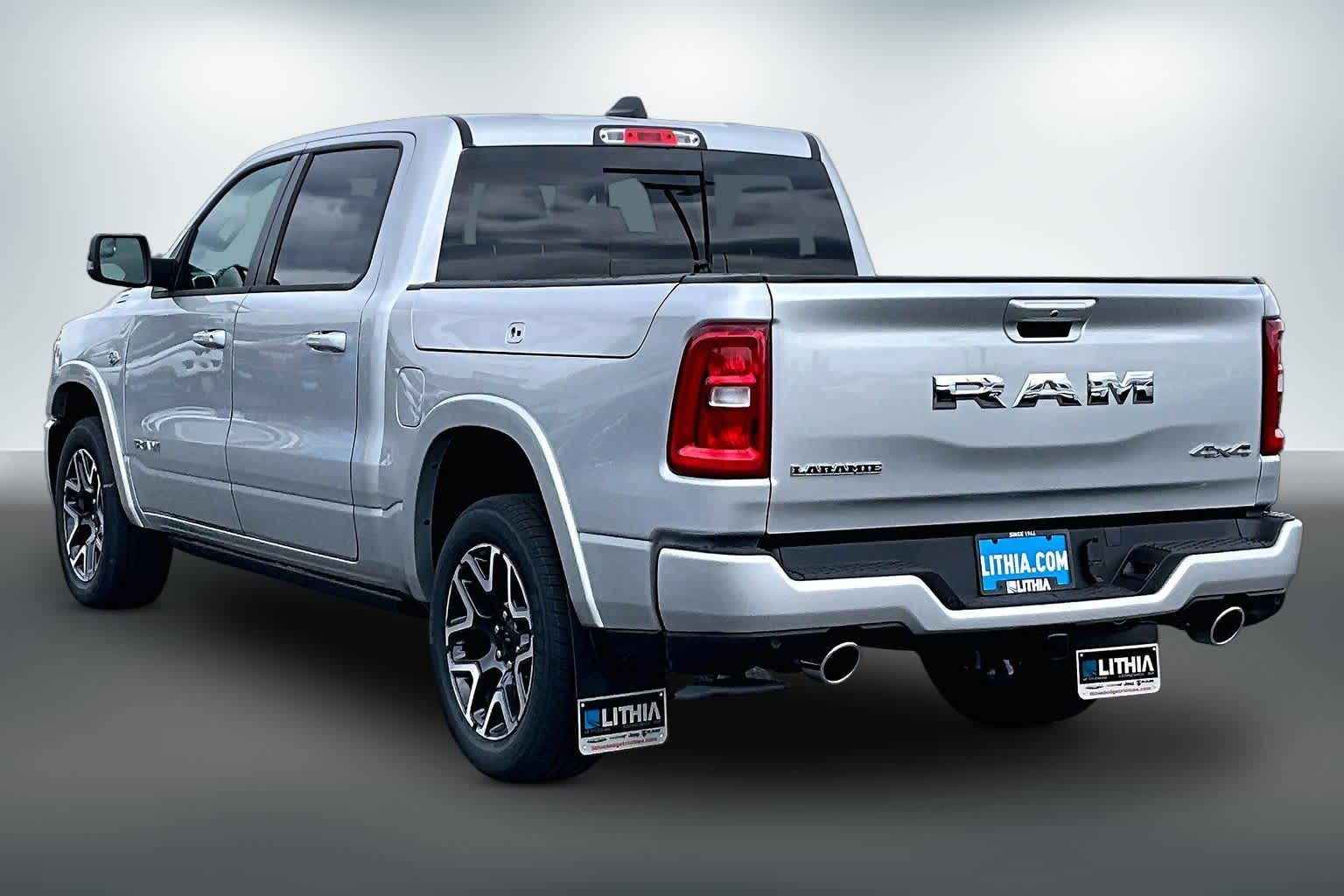 Thumbnail: 2026 RAM 1500 - 4