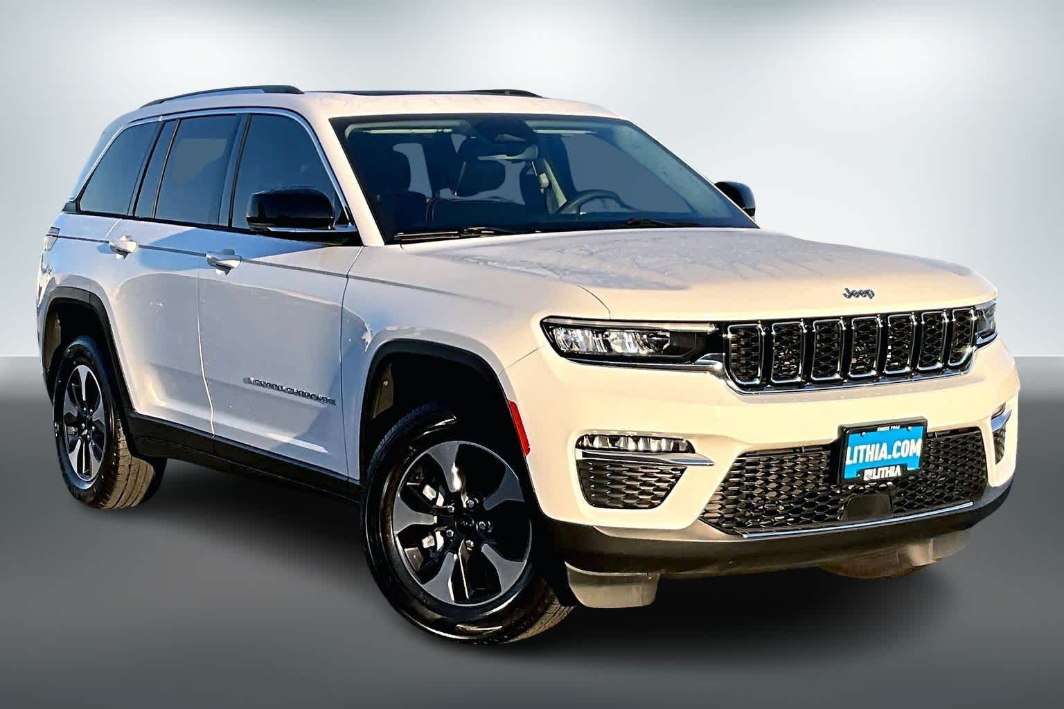 Thumbnail: 2024 Jeep Grand Cherokee - 20