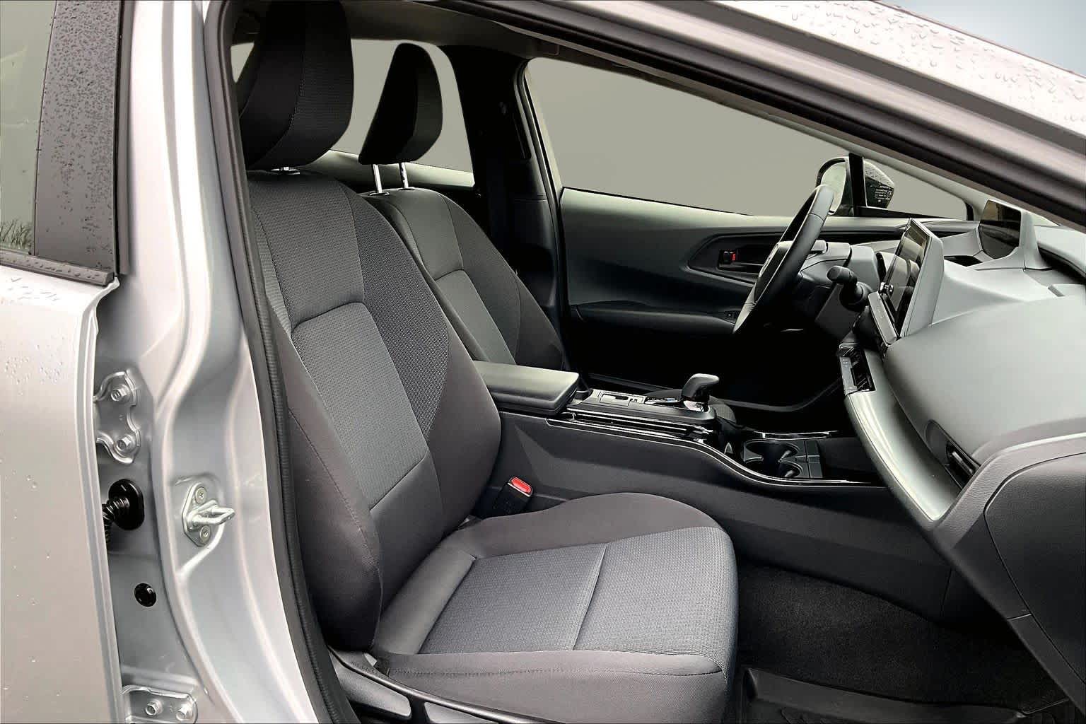 Thumbnail: 2024 Toyota Prius - 12