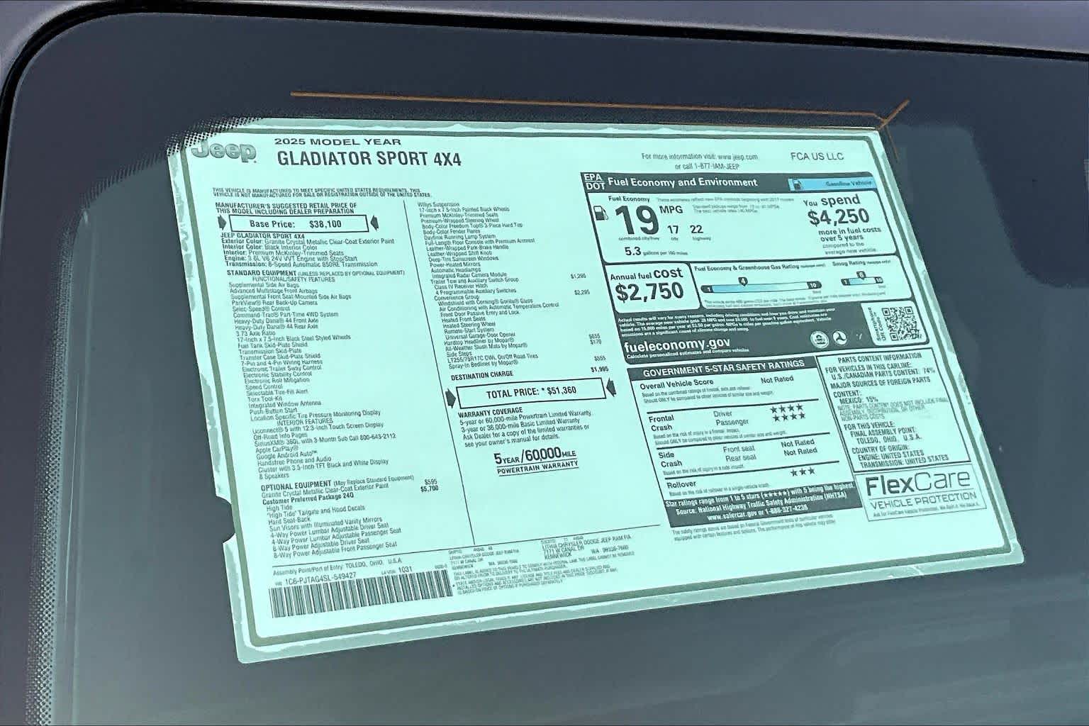 Thumbnail: 2025 Jeep Gladiator - 23