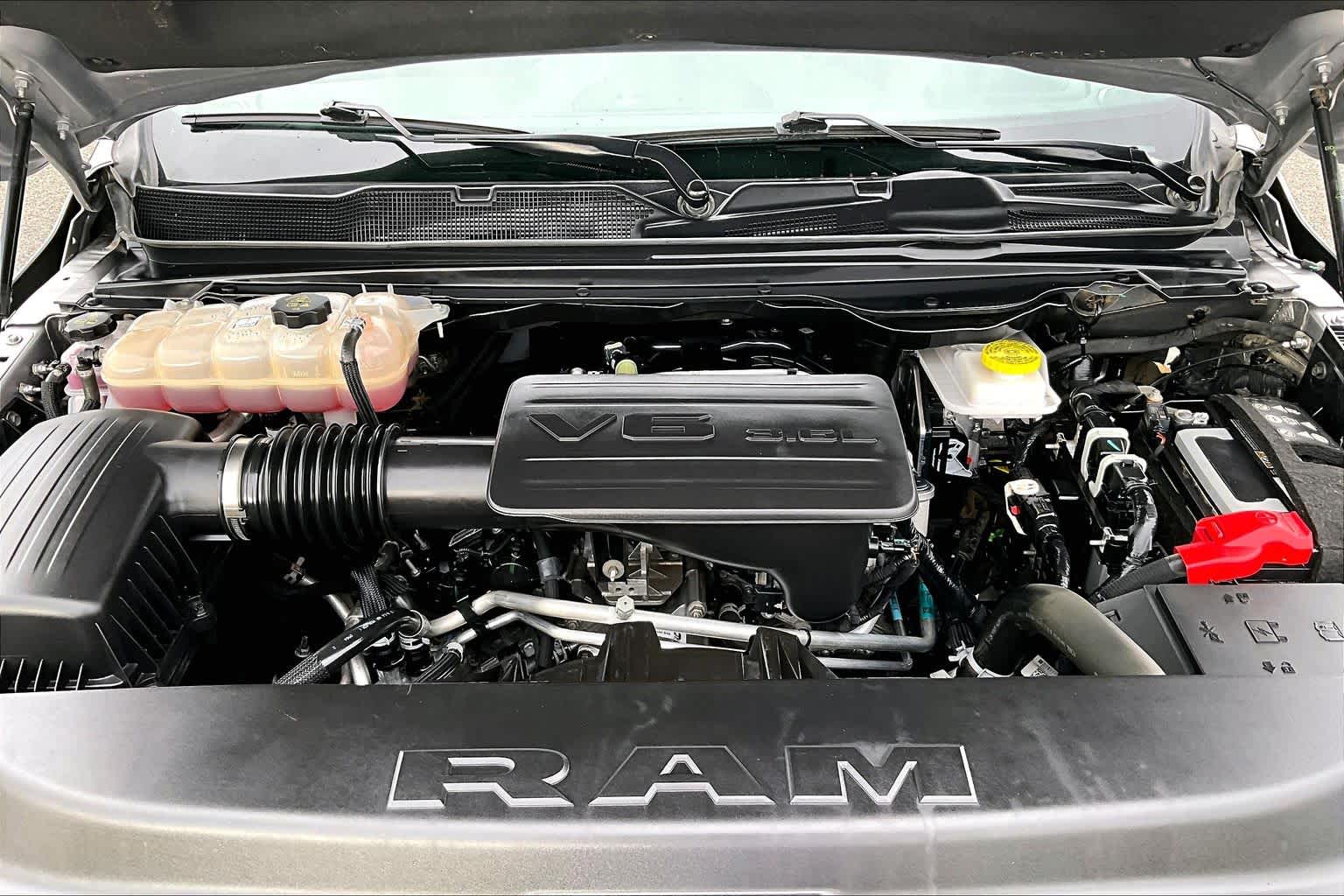 Thumbnail: 2025 RAM 1500 - 9