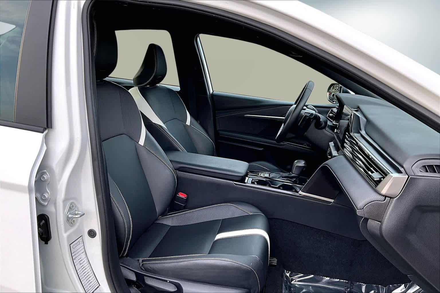 Thumbnail: 2025 Toyota Camry - 13