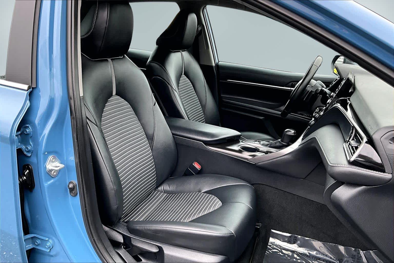 Thumbnail: 2023 Toyota Camry - 13