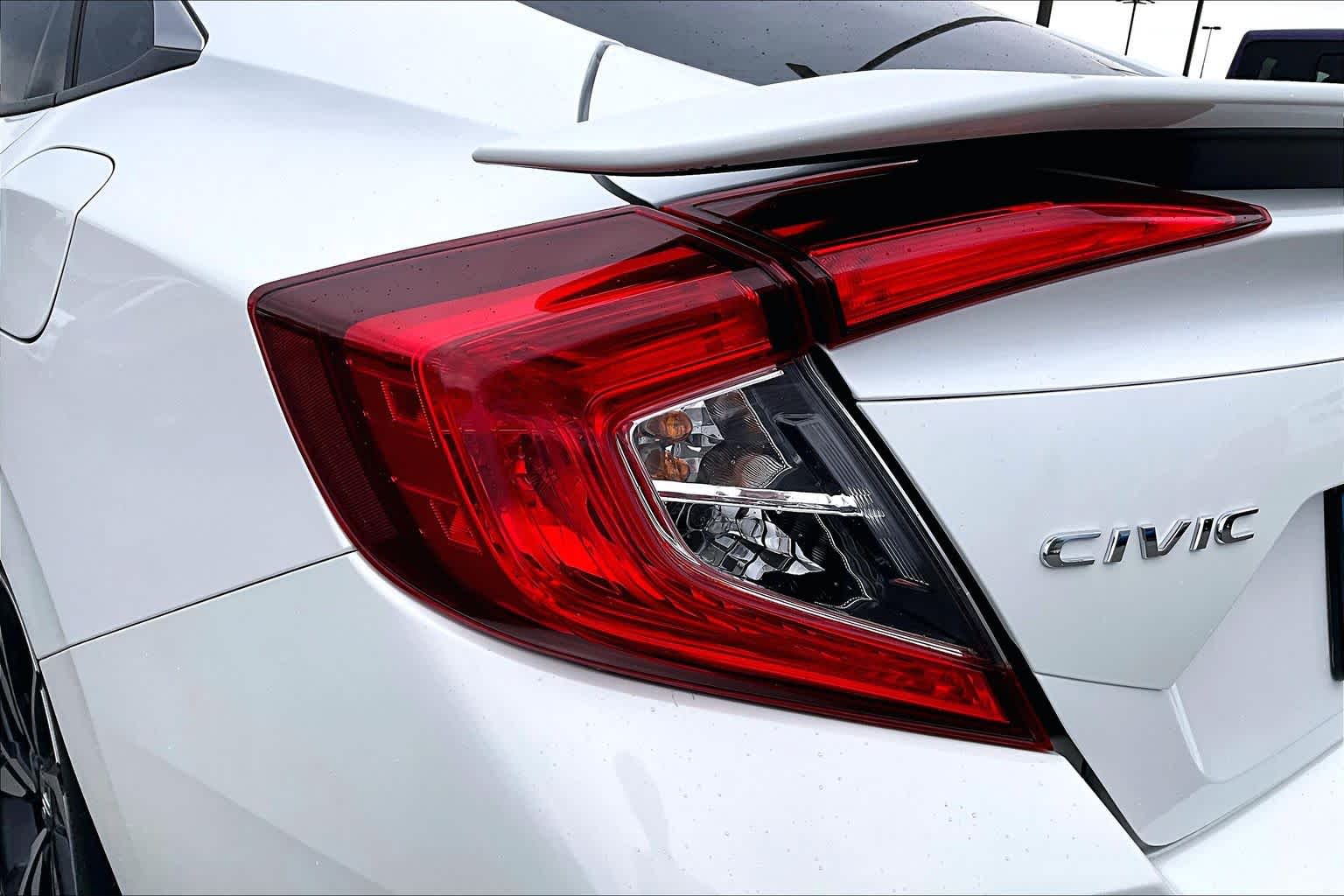 Thumbnail: 2018 Honda Civic - 32