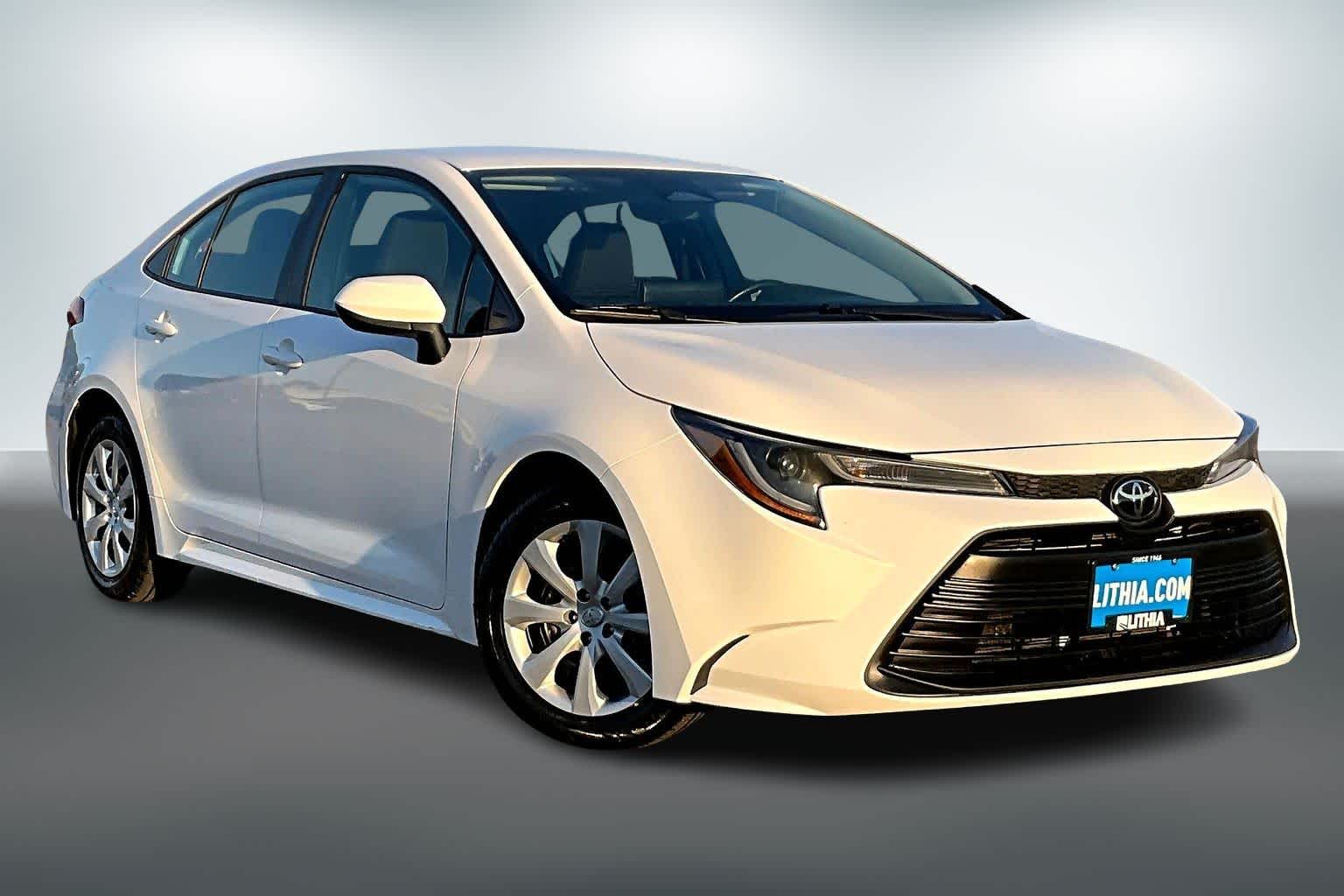 Thumbnail: 2023 Toyota Corolla - 21