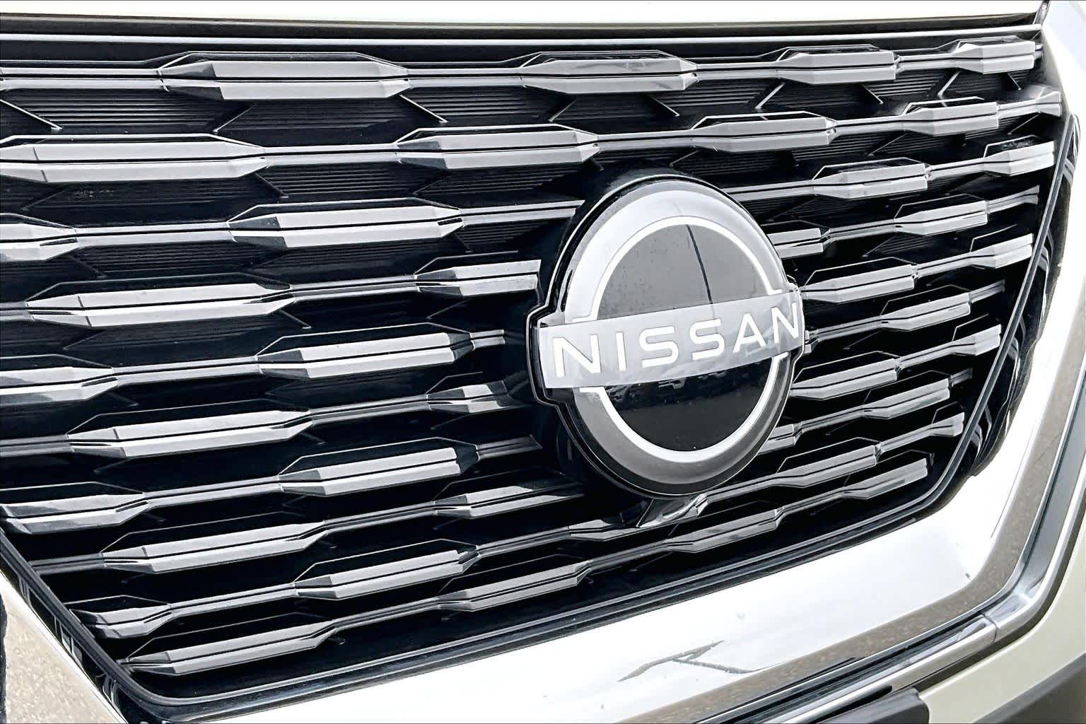 Thumbnail: 2023 Nissan Rogue - 34