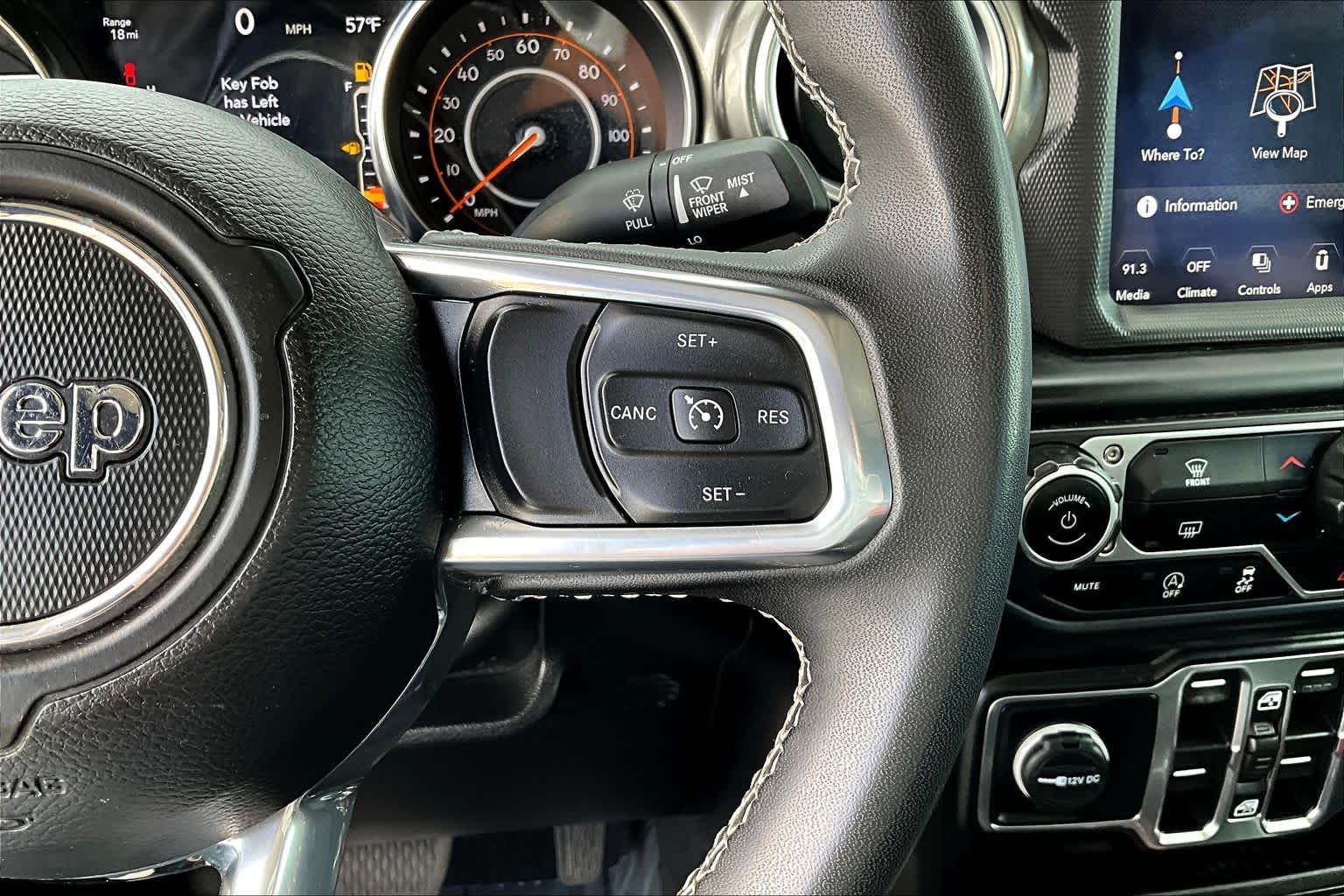 Thumbnail: 2023 Jeep Gladiator - 25