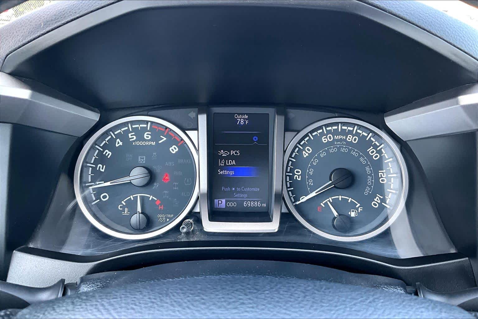 Thumbnail: 2020 Toyota Tacoma - 17