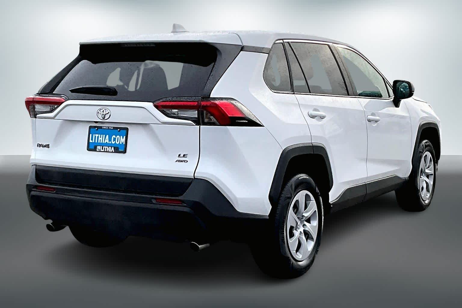 Thumbnail: 2024 Toyota RAV4 - 22