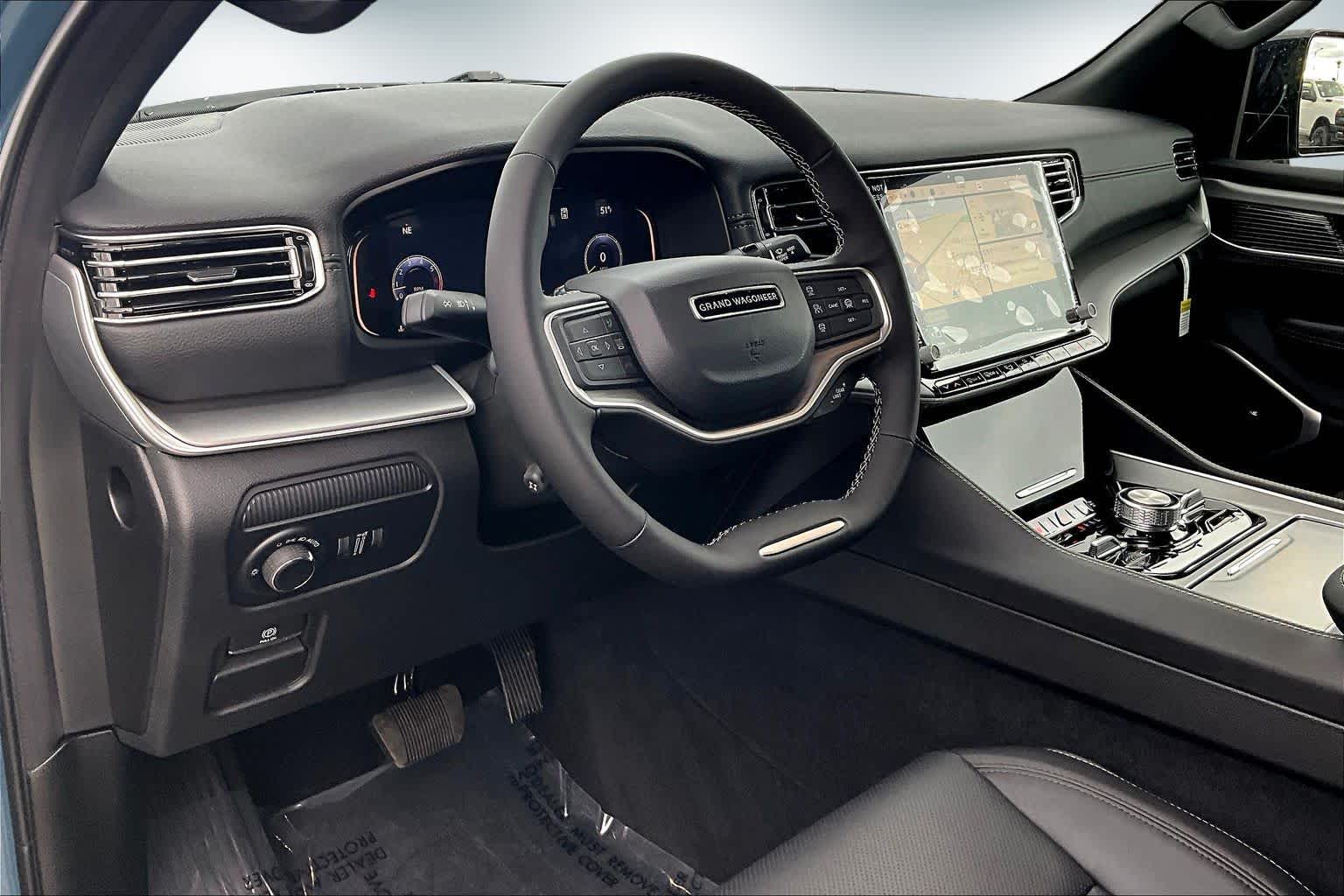 Thumbnail: 2026 Jeep Grand Wagoneer - 2