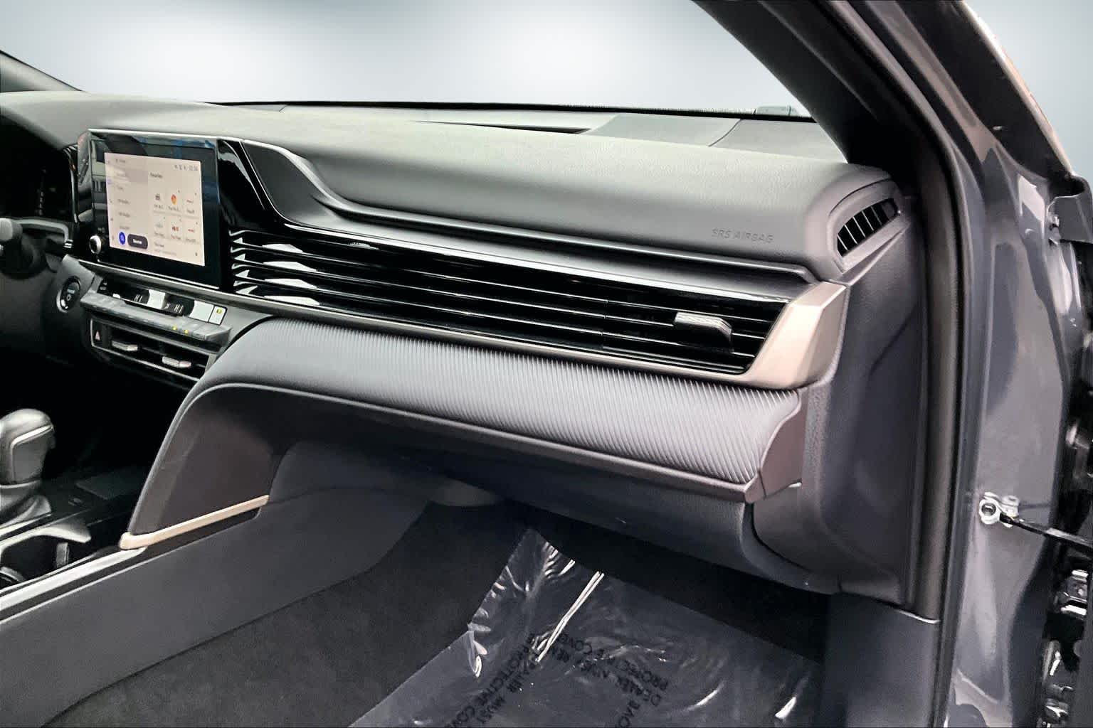 Thumbnail: 2025 Toyota Camry - 23