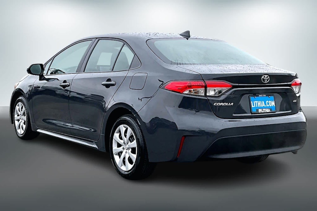 Used 2024 Toyota Corolla LE Sedan