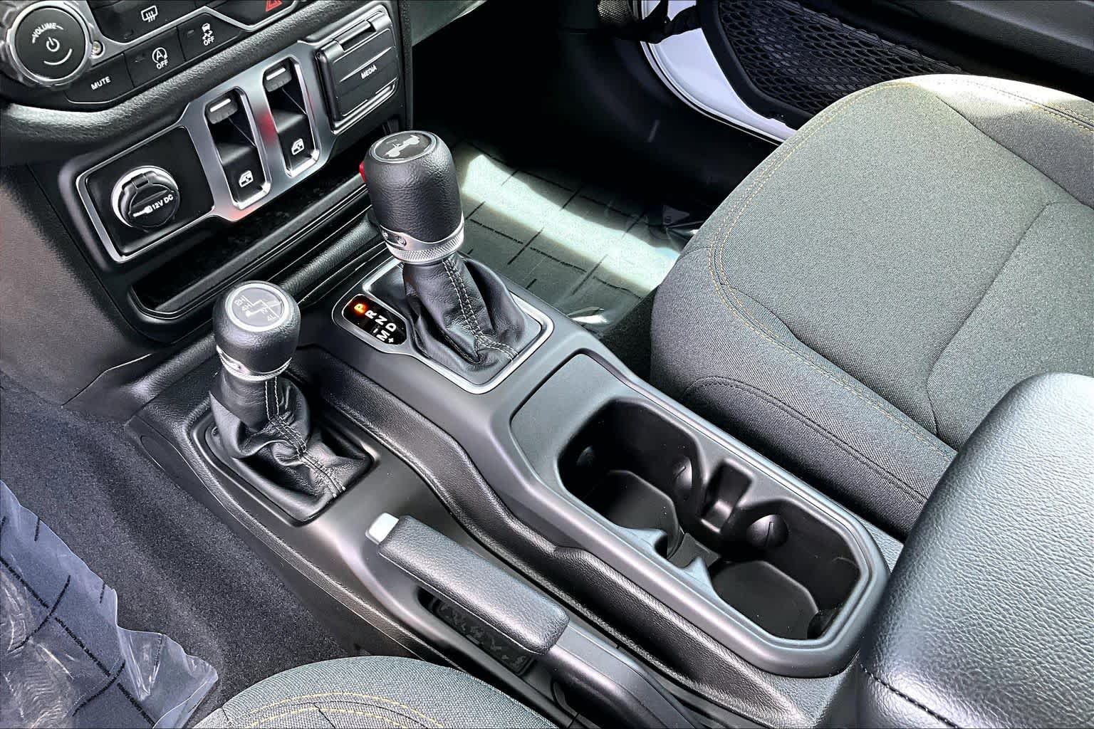2026 Jeep Wrangler 2-Door Sport S - Photo 15