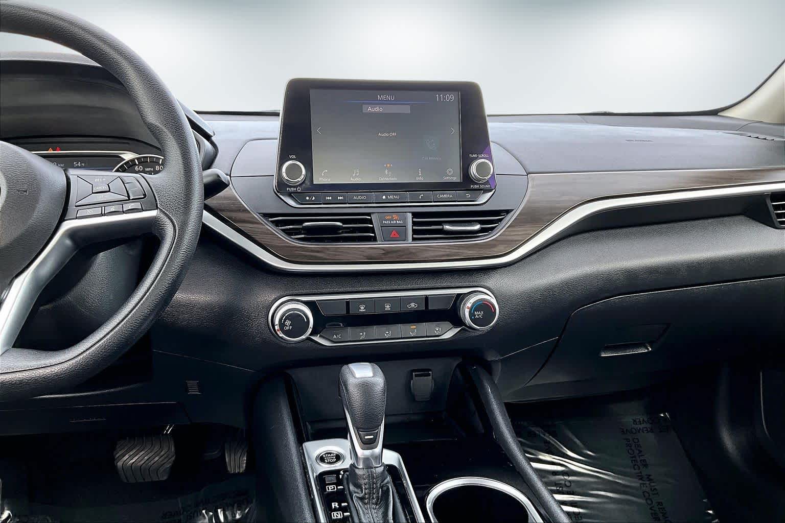 Thumbnail: 2024 Nissan Altima - 14