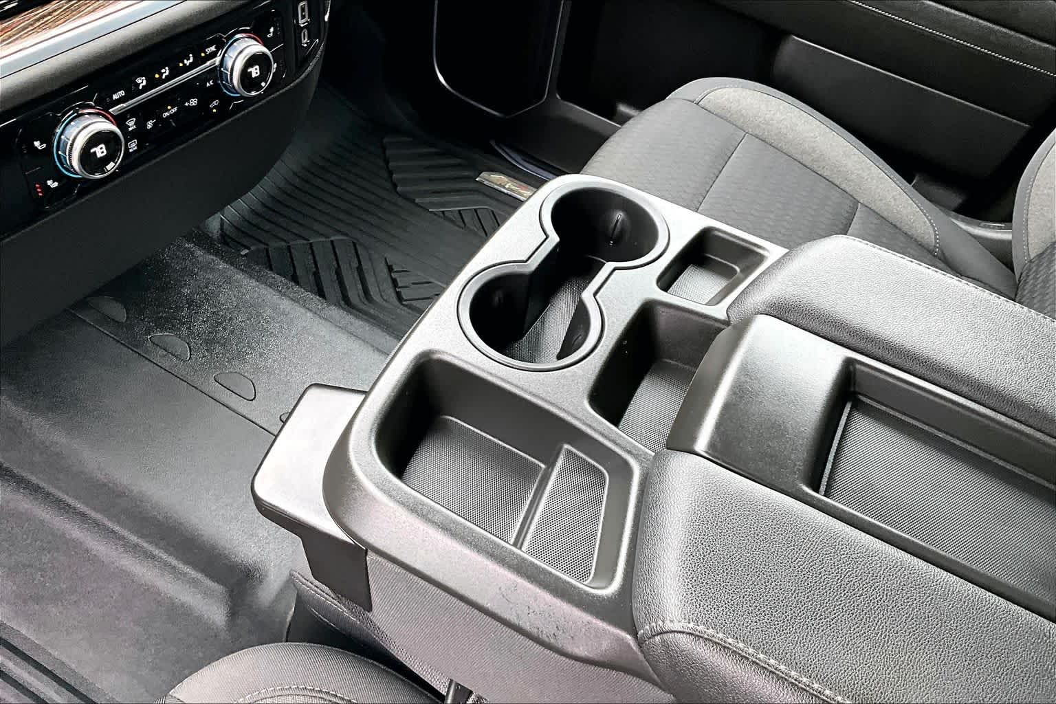 Thumbnail: 2022 GMC Sierra 1500 - 16