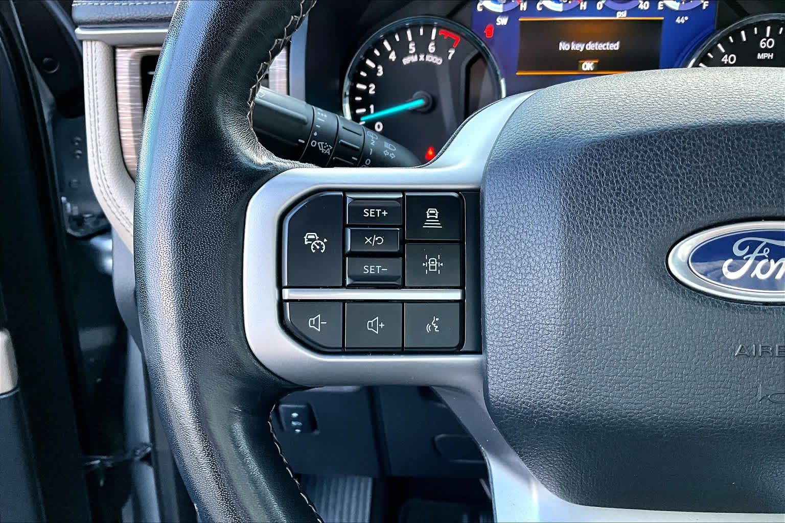 Thumbnail: 2023 Ford Expedition MAX - 24