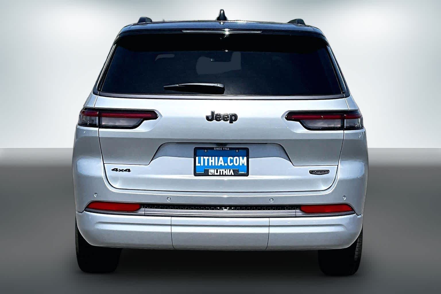 Thumbnail: 2026 Jeep Grand Cherokee - 5