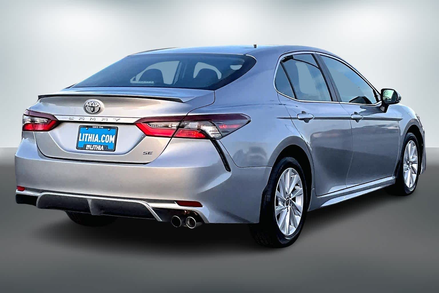 Thumbnail: 2023 Toyota Camry - 22