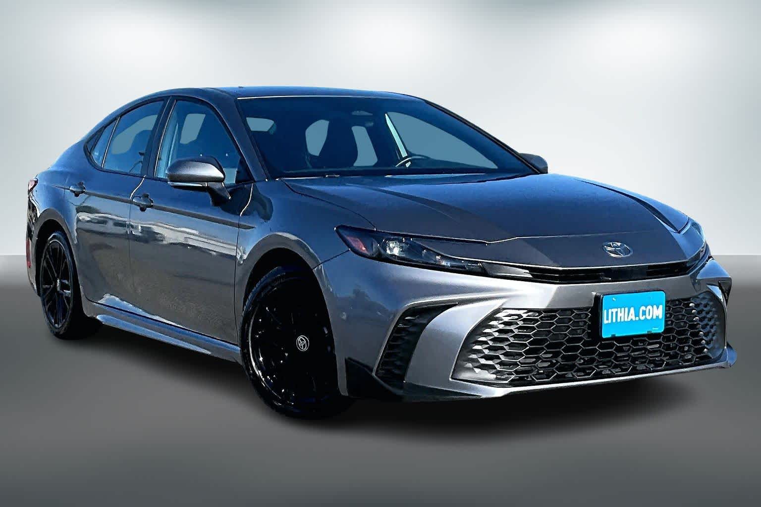 Thumbnail: 2025 Toyota Camry - 21