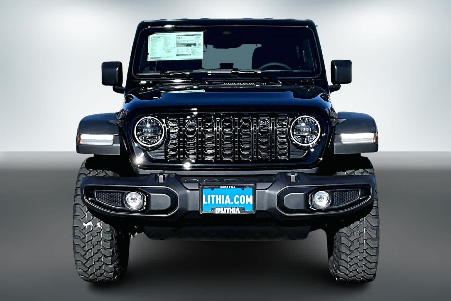Thumbnail: 2026 Jeep Wrangler - 5