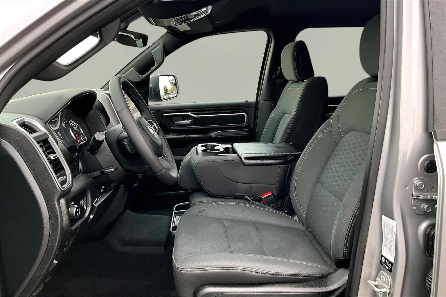 Thumbnail: 2025 RAM 1500 - 11