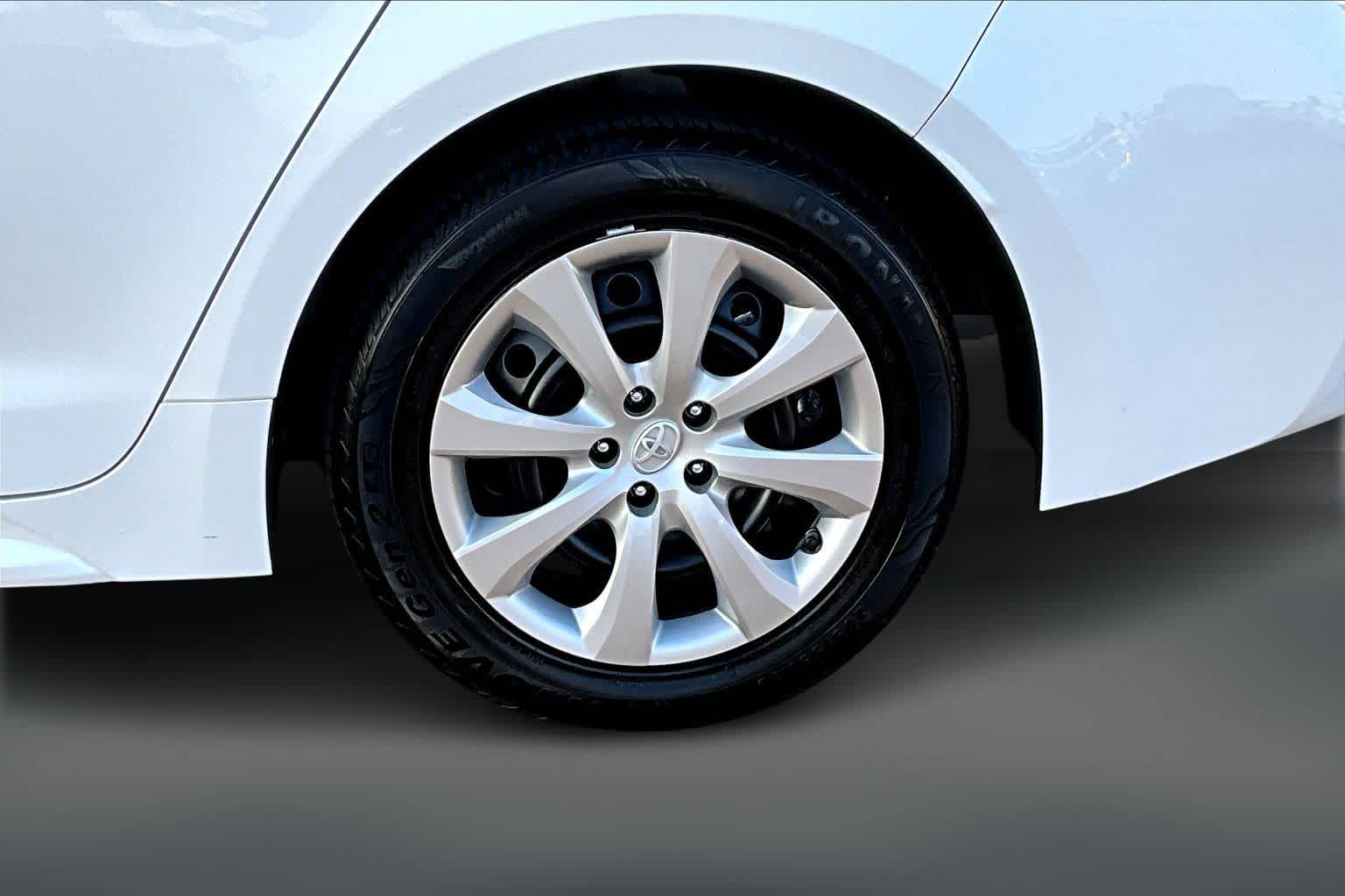 Thumbnail: 2023 Toyota Corolla - 37