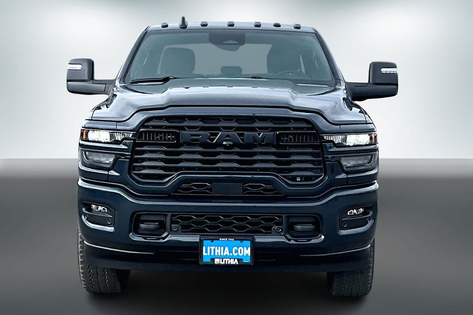 Thumbnail: 2026 RAM 3500 - 5