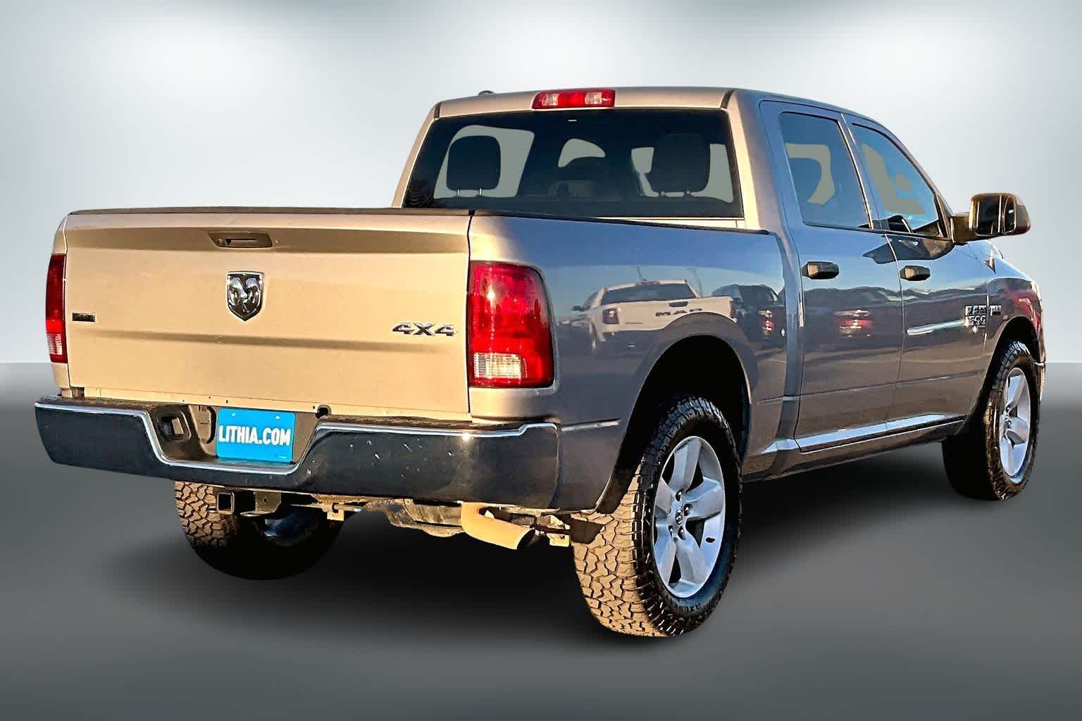 Thumbnail: 2023 RAM 1500 Classic - 22