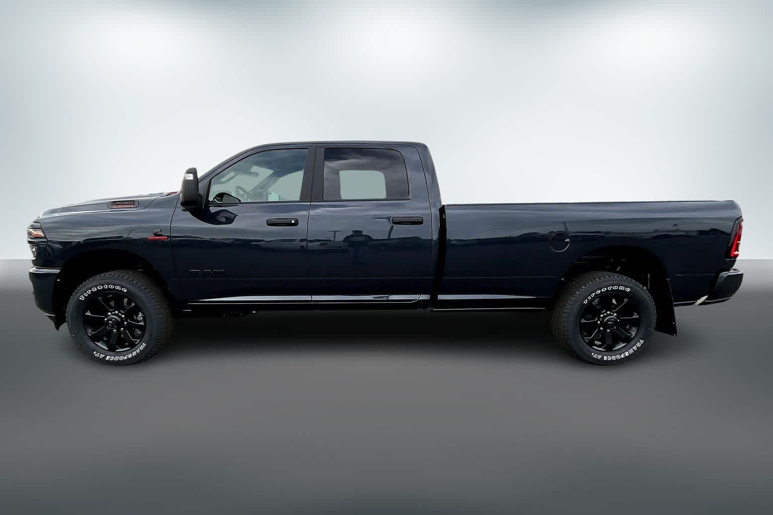 2026 Ram 3500 Big Horn photo 3
