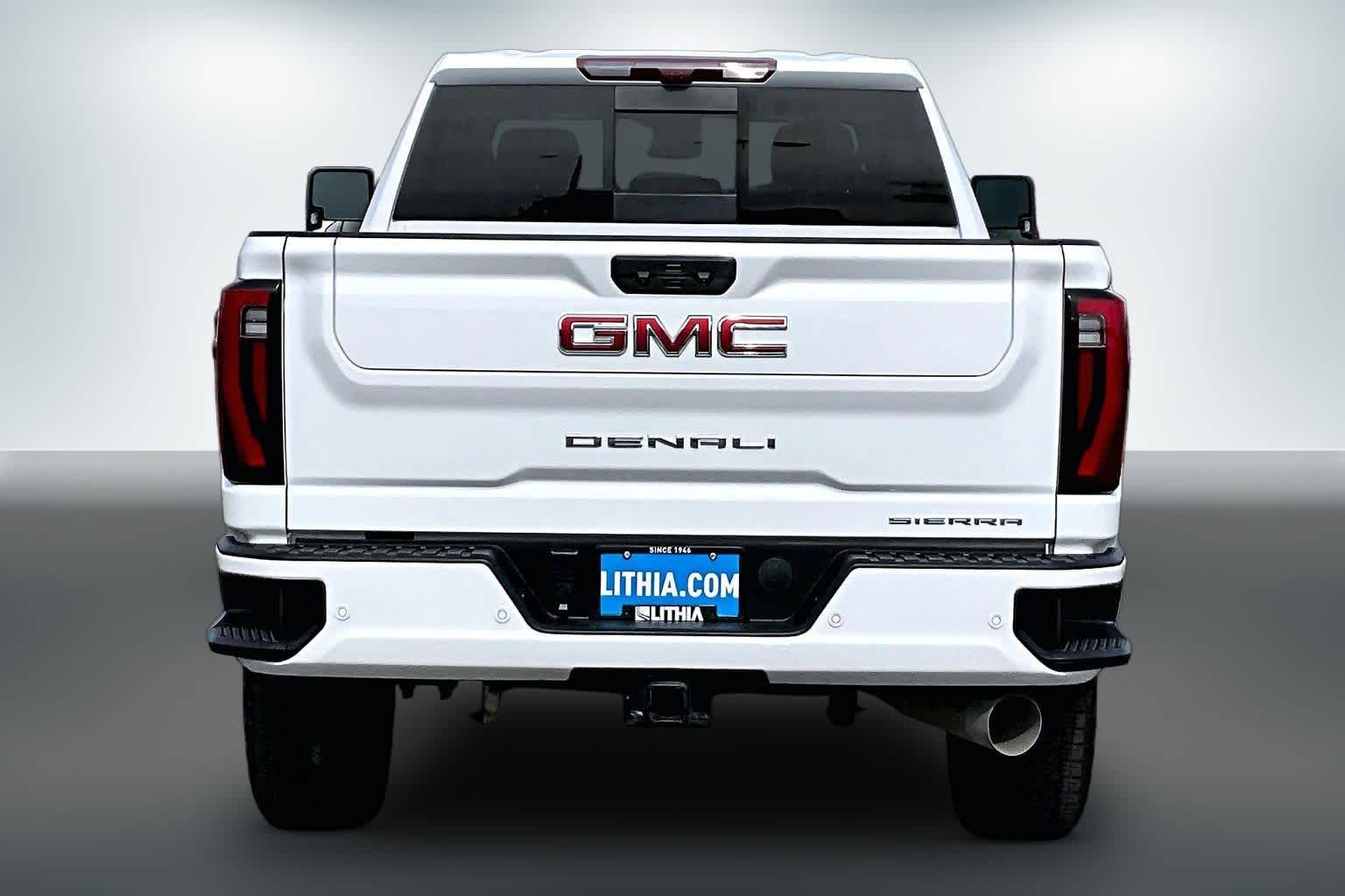 Thumbnail: 2024 GMC Sierra 3500 - 5