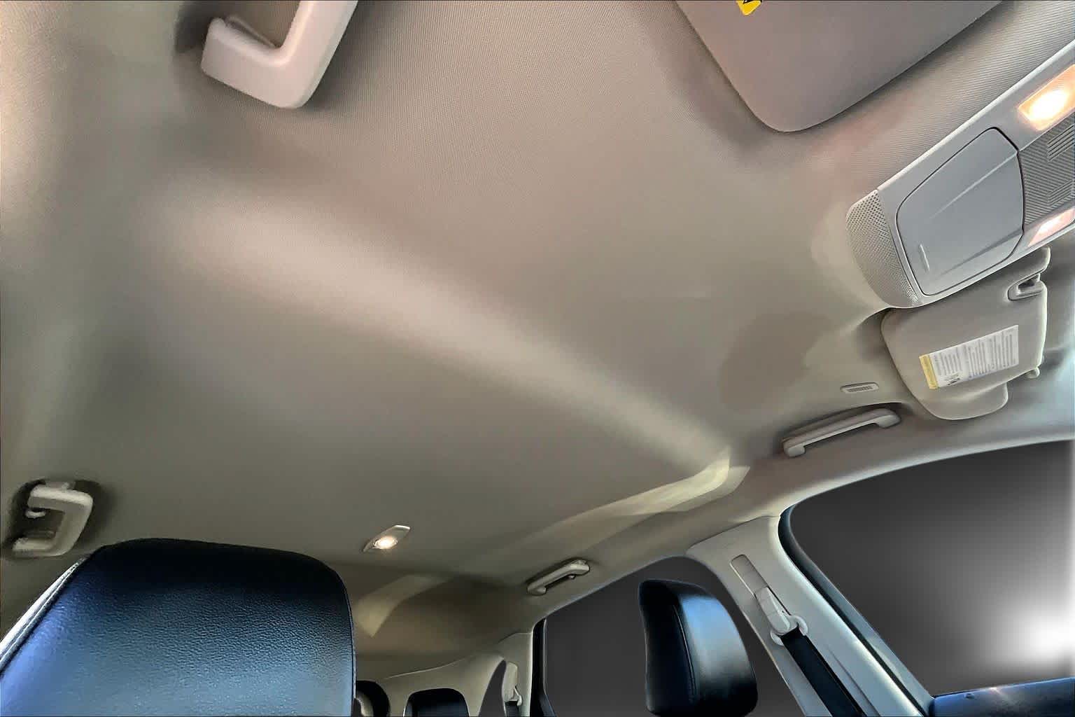 Thumbnail: 2024 Ford Edge - 31