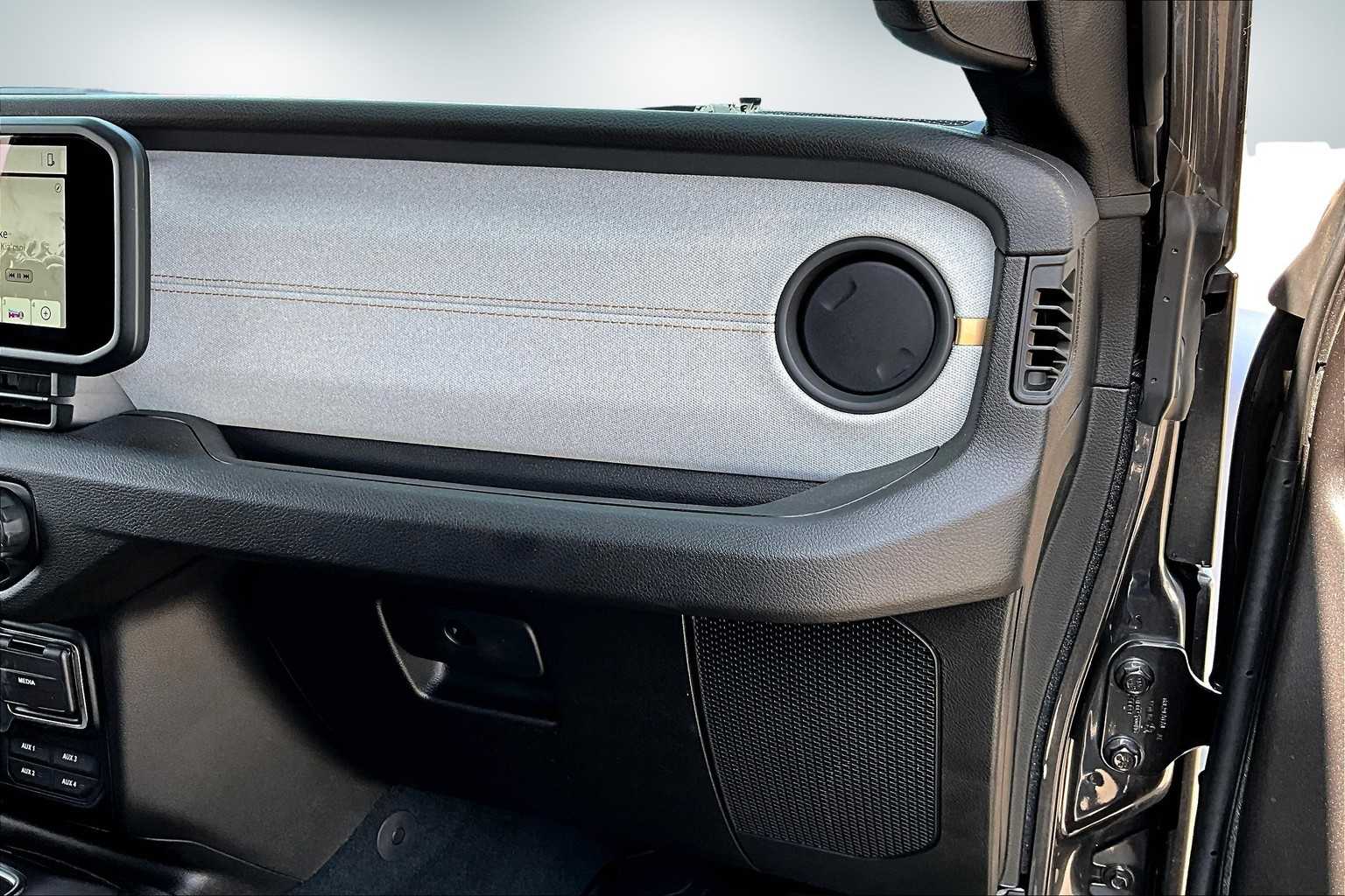 2024 Jeep Wrangler Sport 19