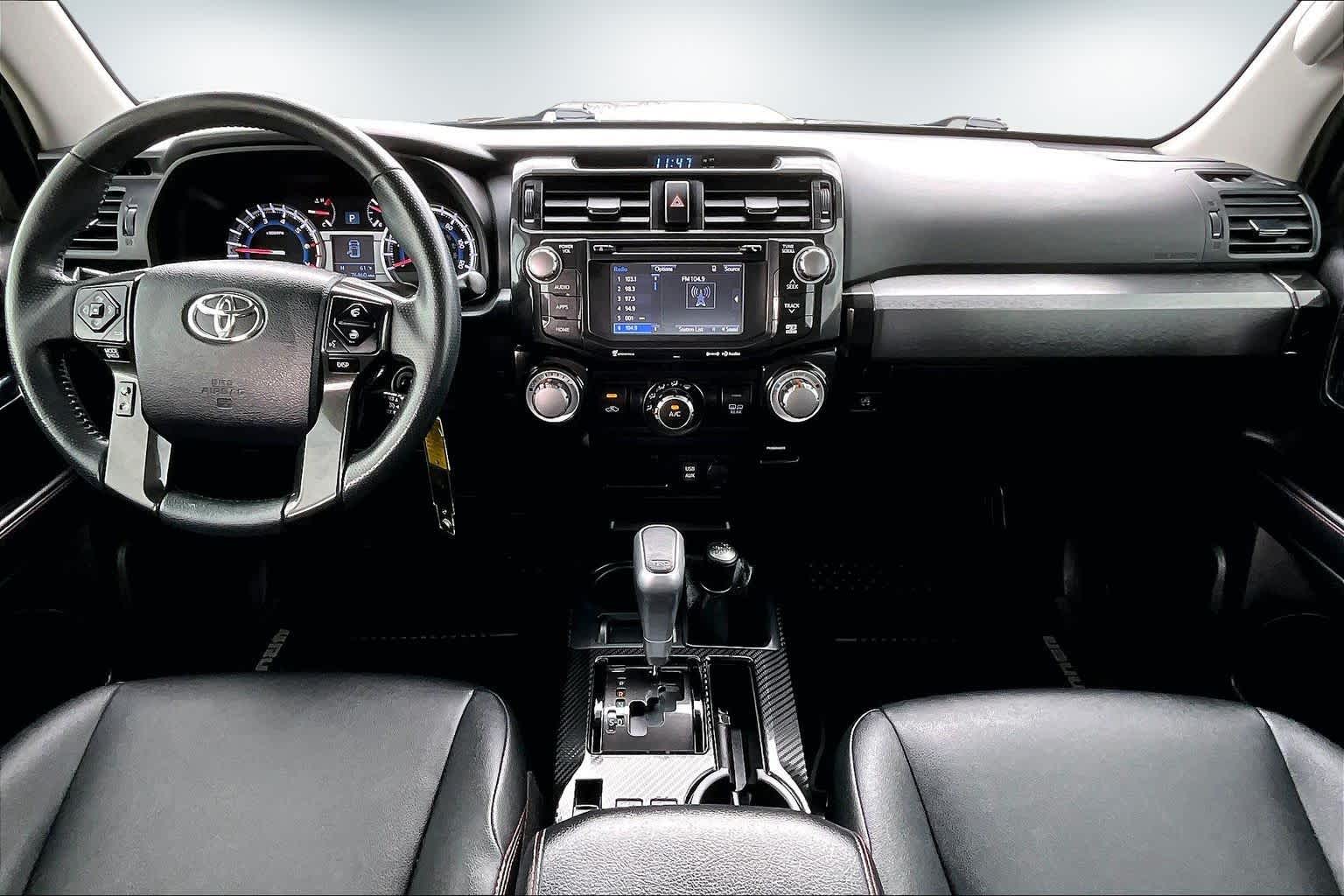 Thumbnail: 2019 Toyota 4Runner - 10