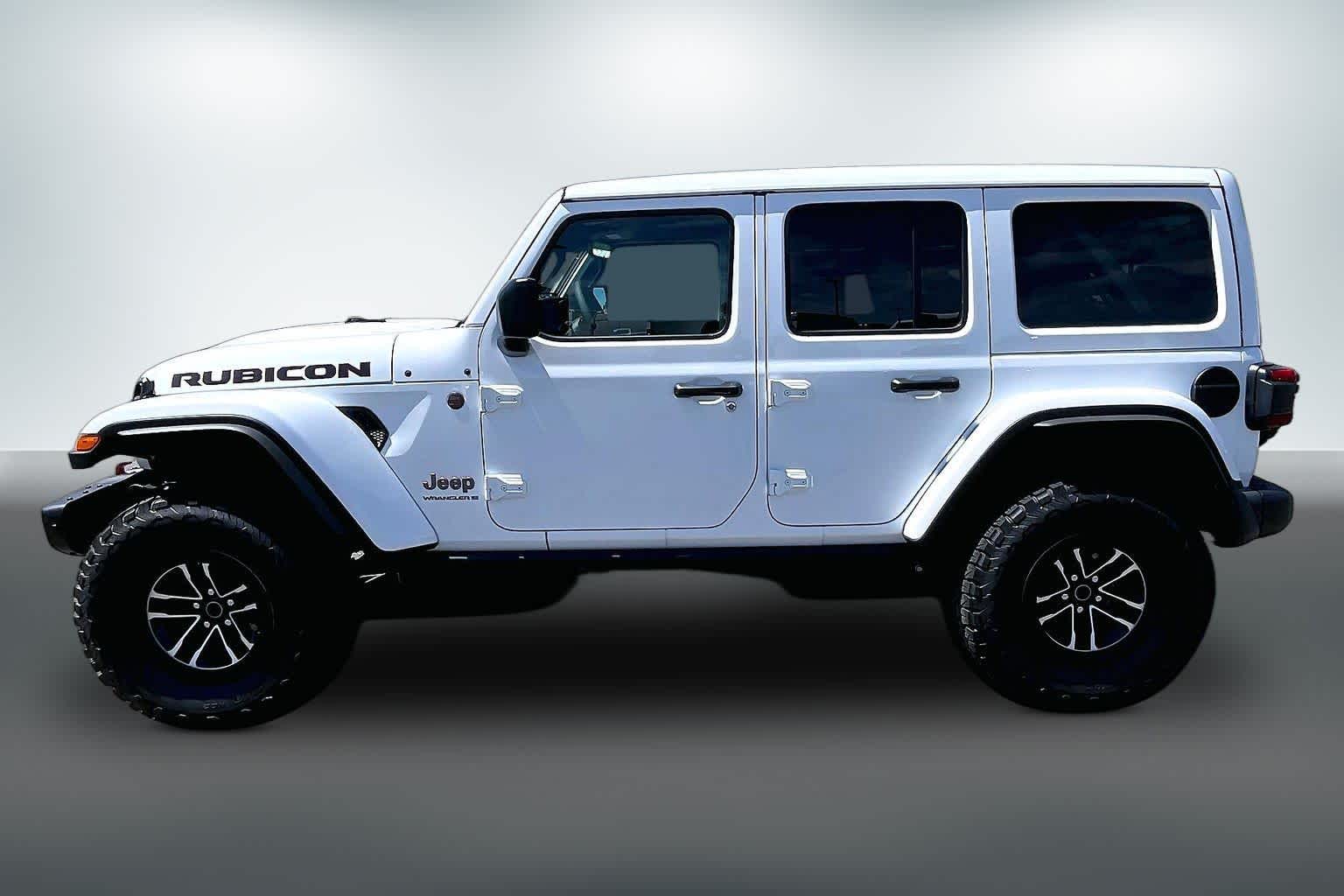 Thumbnail: 2026 Jeep Wrangler - 3