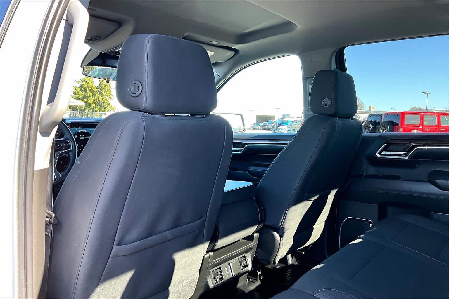 Thumbnail: 2024 Chevrolet Silverado 1500 - 12