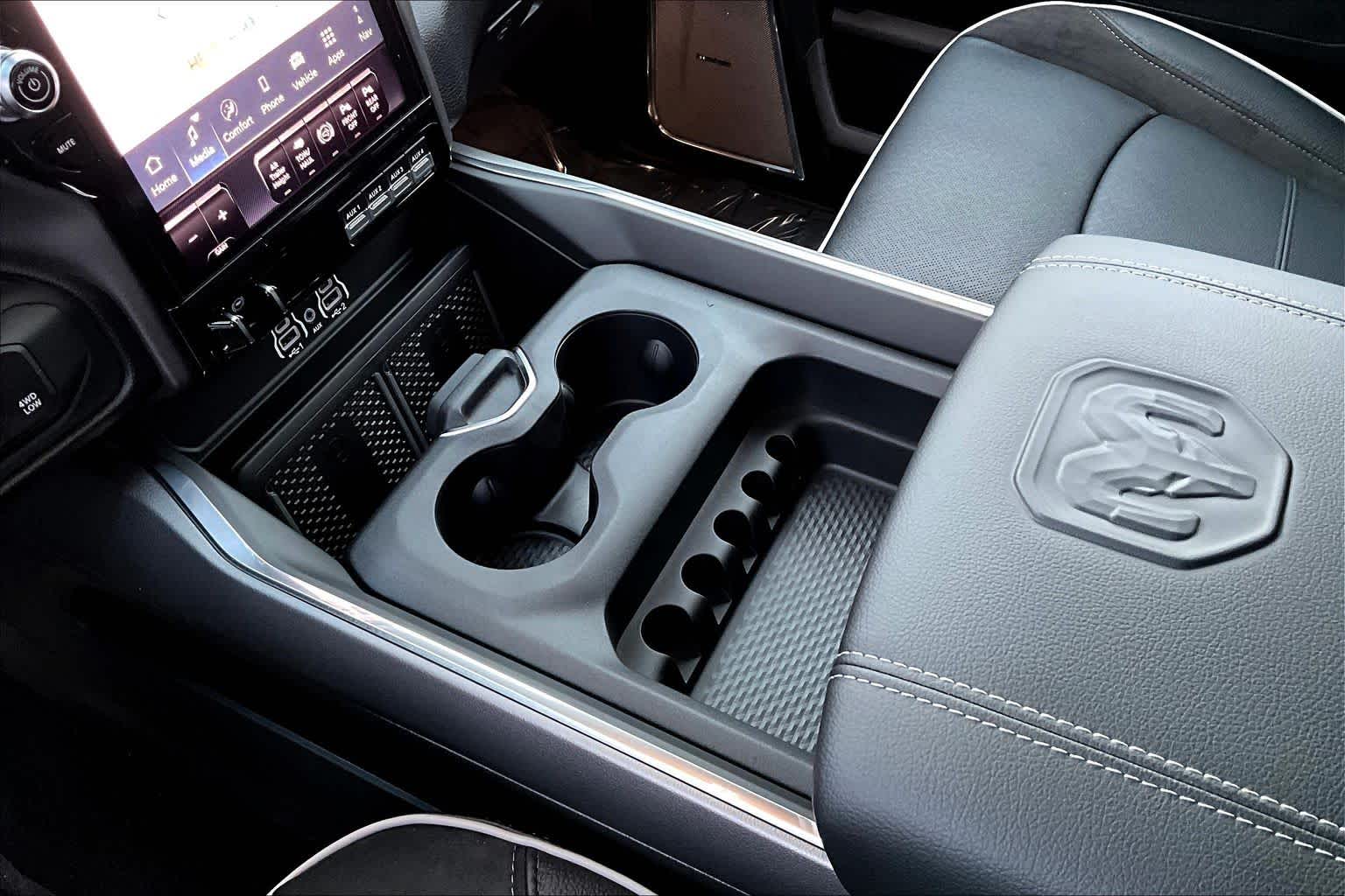 Thumbnail: 2026 RAM 3500 - 17