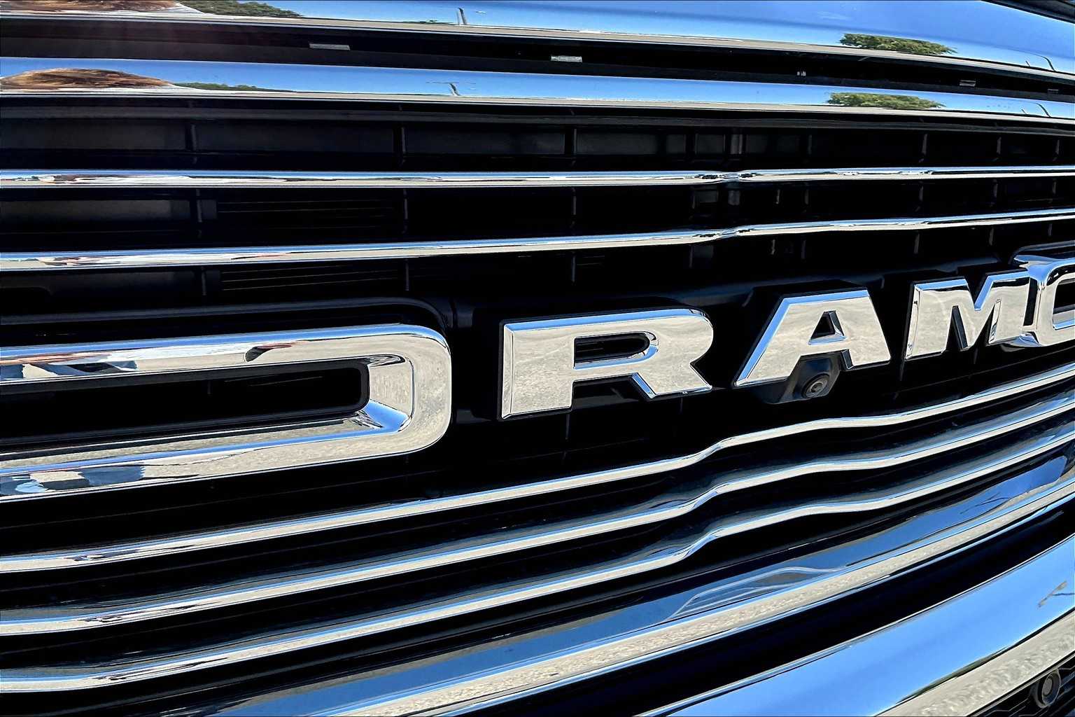 Thumbnail: 2024 RAM 1500 - 33
