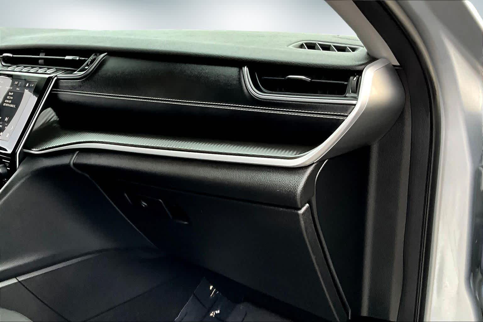 Thumbnail: 2023 Jeep Grand Cherokee - 23