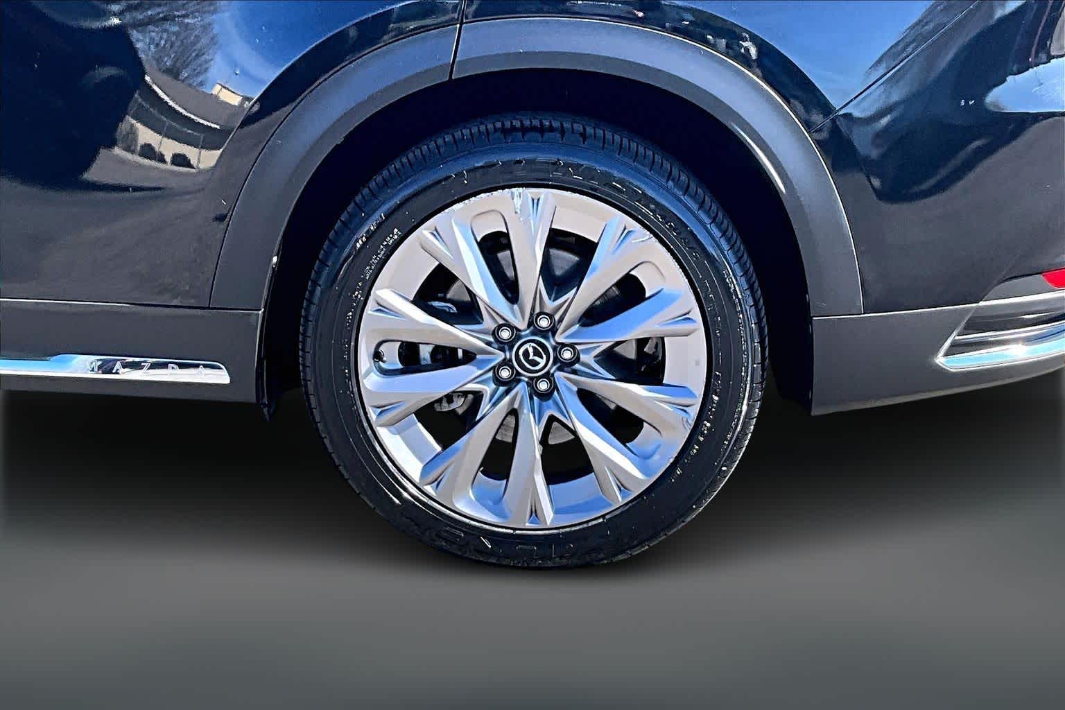 Thumbnail: 2024 Mazda CX-90 - 32