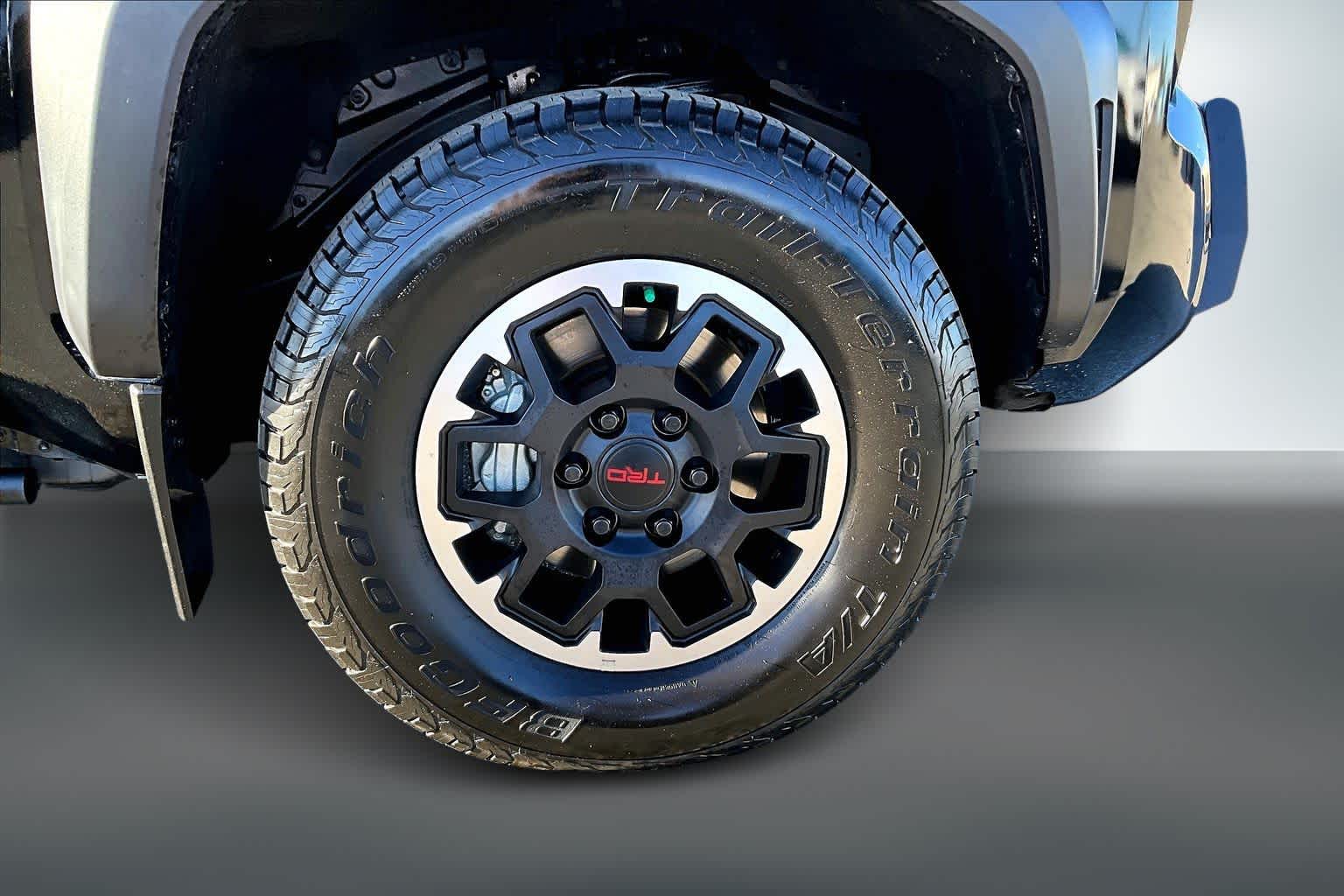 Thumbnail: 2024 Toyota Tacoma - 34