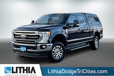 Camioneta Ford Super Duty F-350 SRW Lariat de 2022 con cabina doble