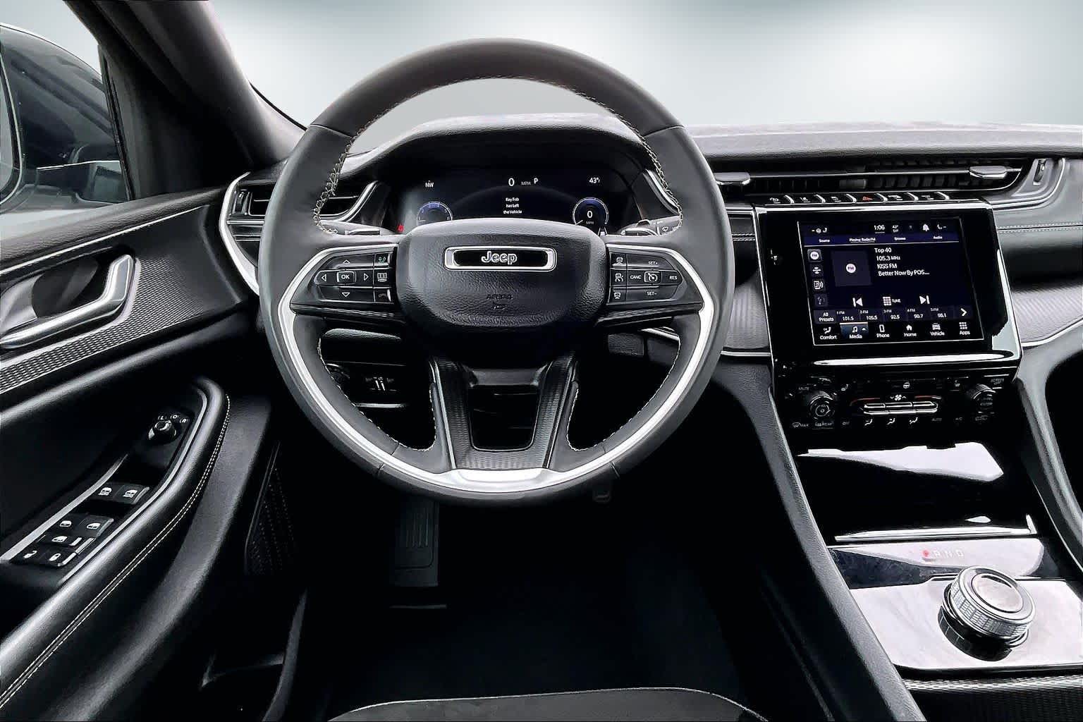 Thumbnail: 2024 Jeep Grand Cherokee L - 14