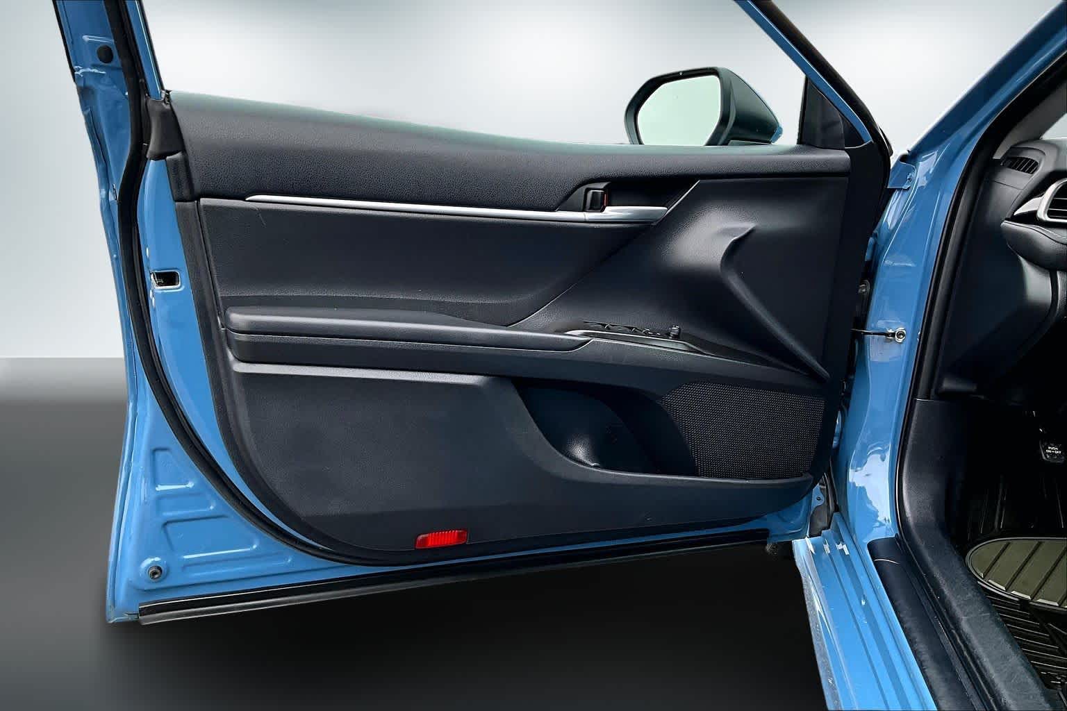 Thumbnail: 2023 Toyota Camry - 27