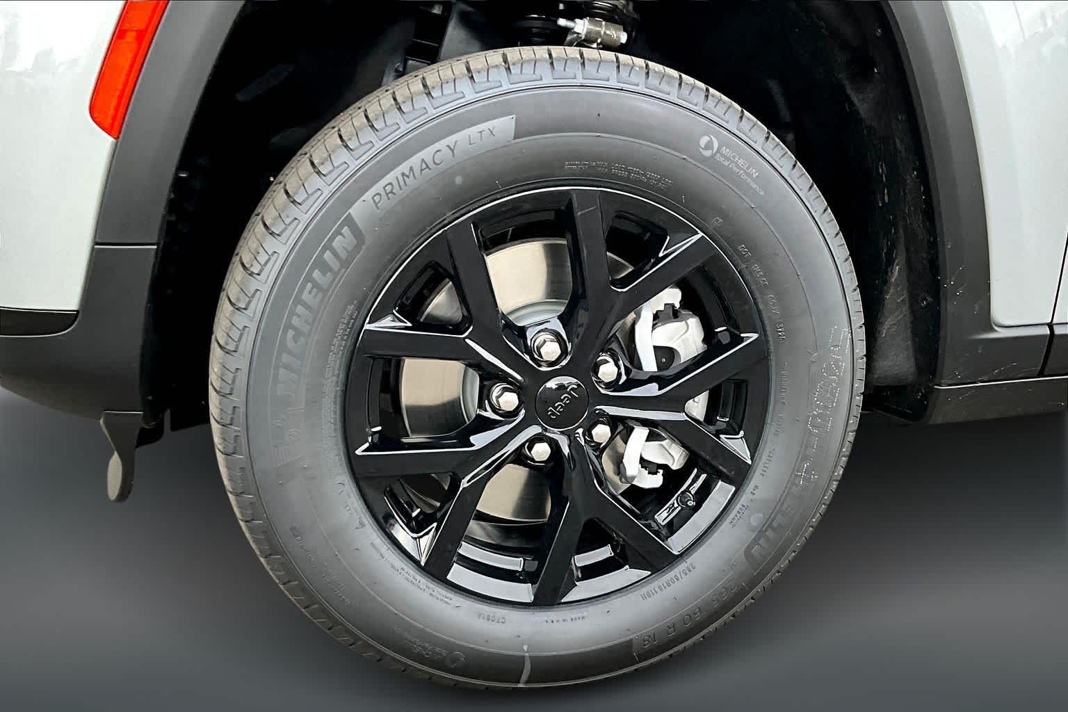 Thumbnail: 2025 Jeep Grand Cherokee - 8