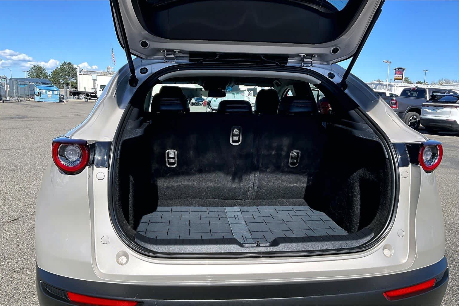 Thumbnail: 2024 Mazda CX-30 - 18